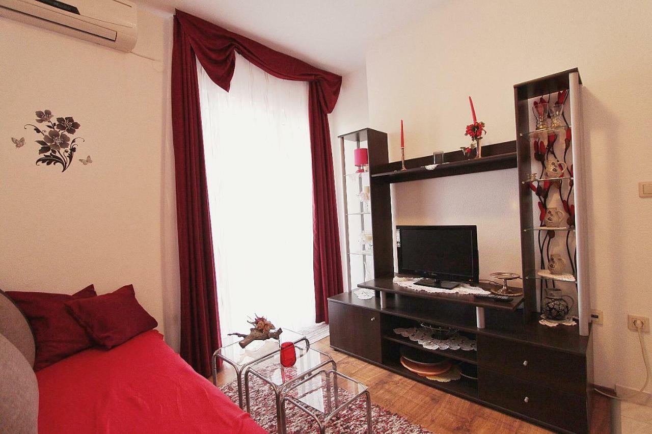 Apartments Filip Подстрана Экстерьер фото